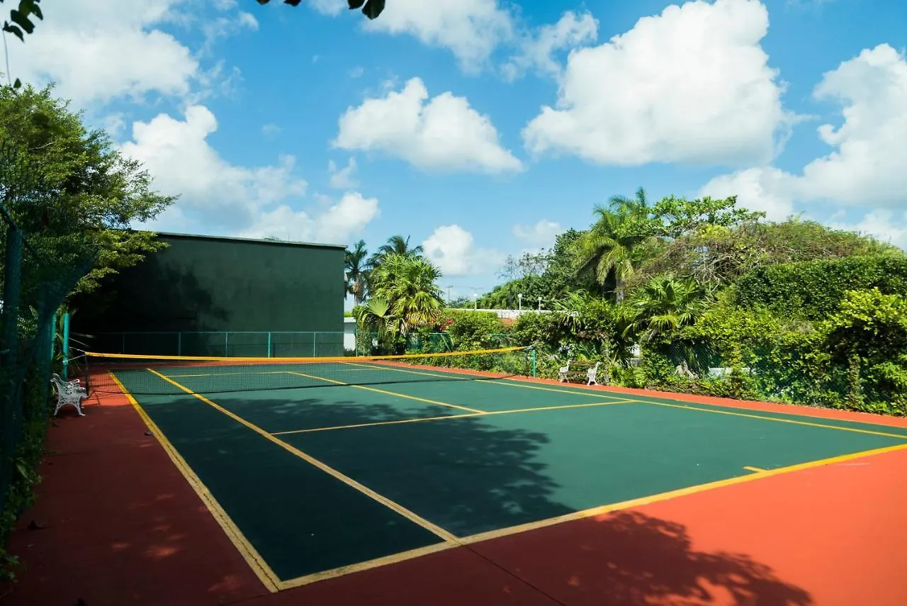 Villablanca Garden Beach Hotel Cozumel