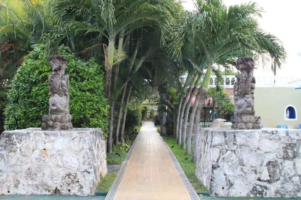 Villablanca Garden Beach Hotel Cozumel