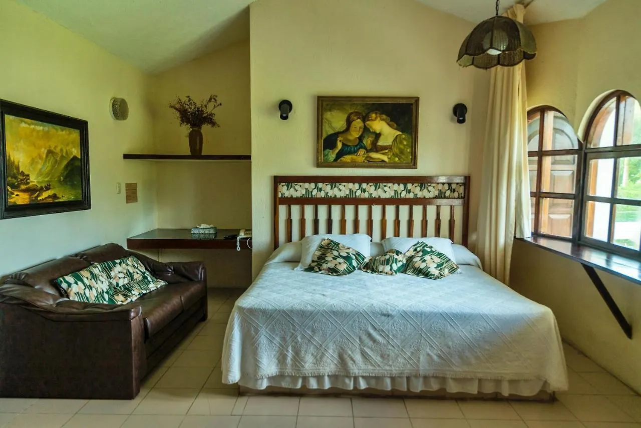 Villablanca Garden Beach Hotel Cozumel