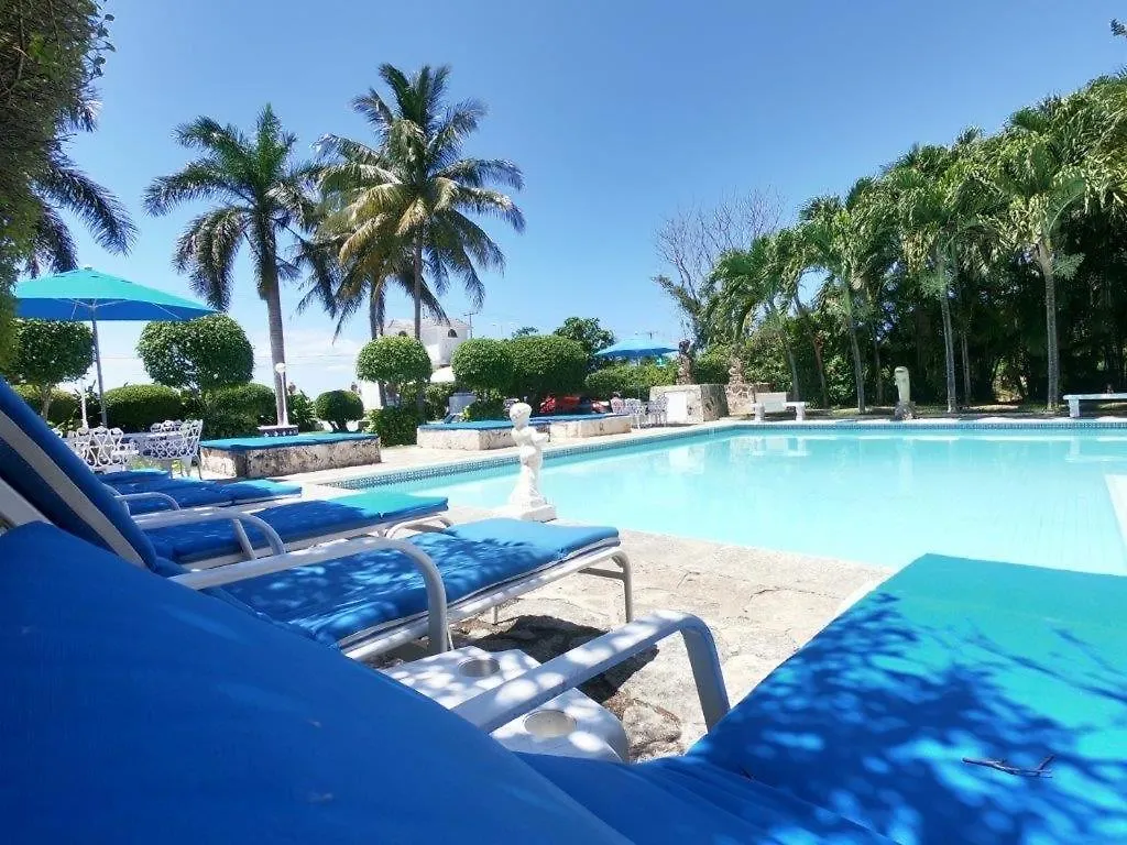 Villablanca Garden Beach Hotel Cozumel