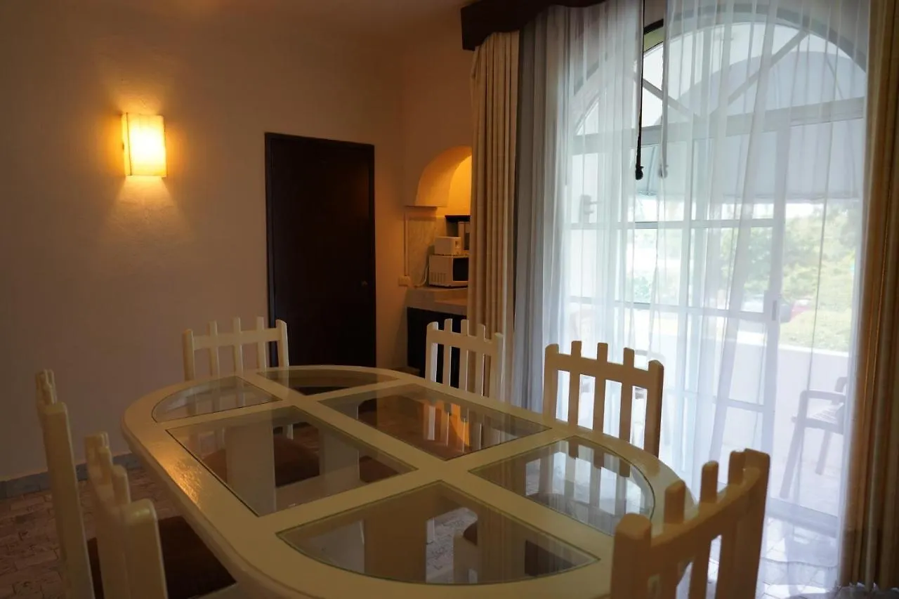 Villablanca Garden Beach Hotel Cozumel